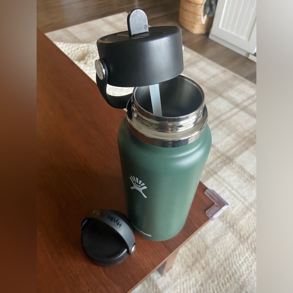 Hydroflask 32oz Water Bottle